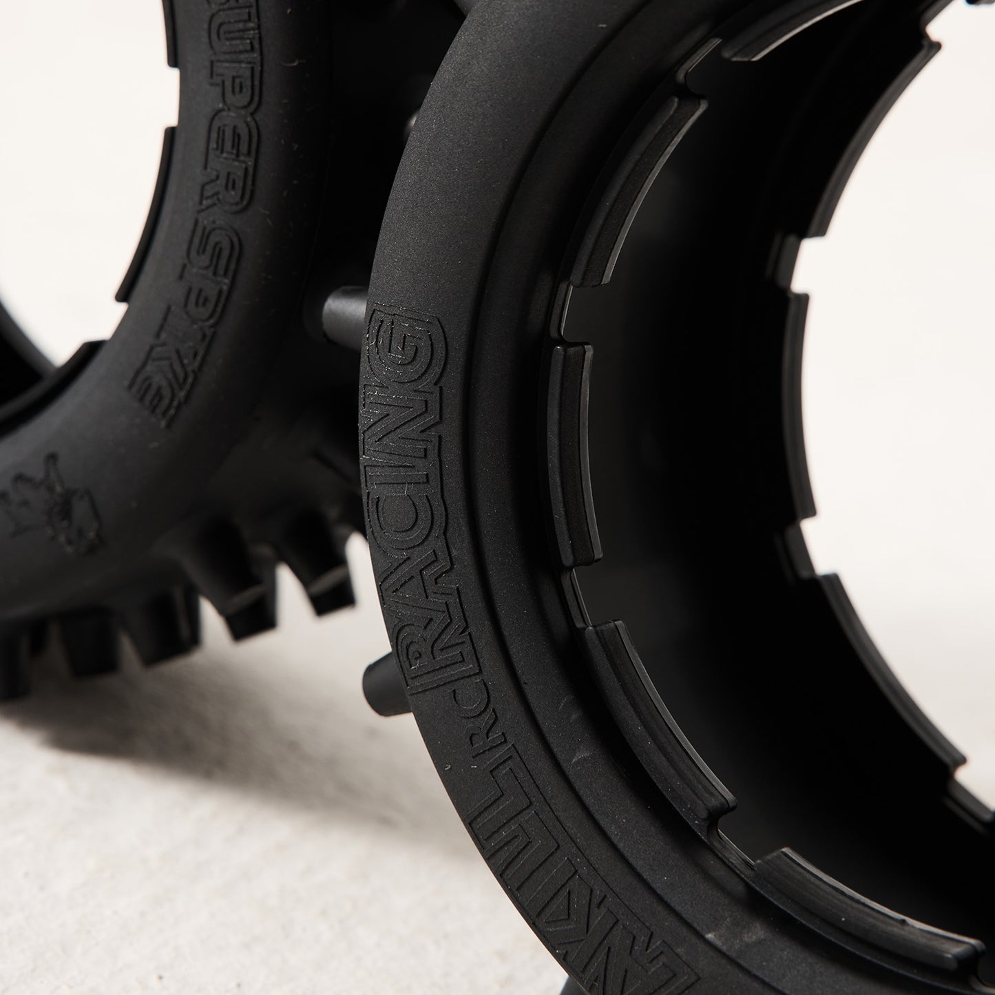 (NEW)AKILL RACING MAD DOG SUPER SPIKE 180*85 180*75