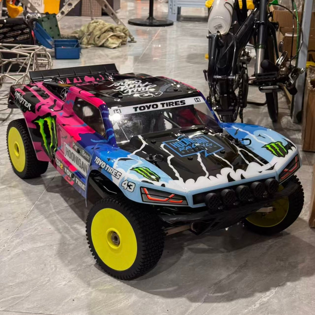 AKILL® 185x70mm Pre-Glued Tires Neutral Formula | 540g Lighter Upgrade for Losi 5IVE-T, 30N DTT, Rovan & MCD